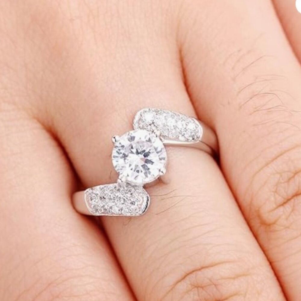 3/$20 Bundle 🌈Elegant White Zircon Adjustable Ring – silver tone+ CZ  7